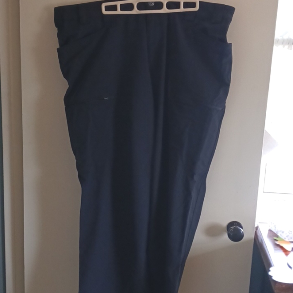 Duluth Trading Flexpediton Men's Relaxed Fit Pants Black Size 42 x 30